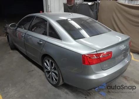 2013 Audi A6 3.0T Premium z USA, uszkodzony, nr VIN WAUGGAFC2DN080229
